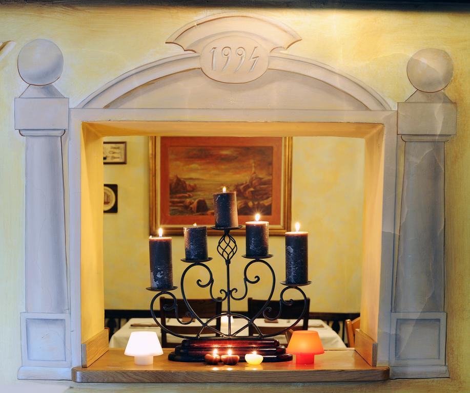 Garni Hotel Azur 류블랴나 외부 사진