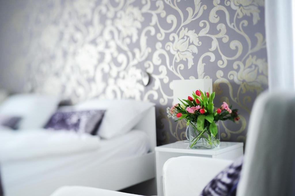 Garni Hotel Azur 류블랴나 객실 사진